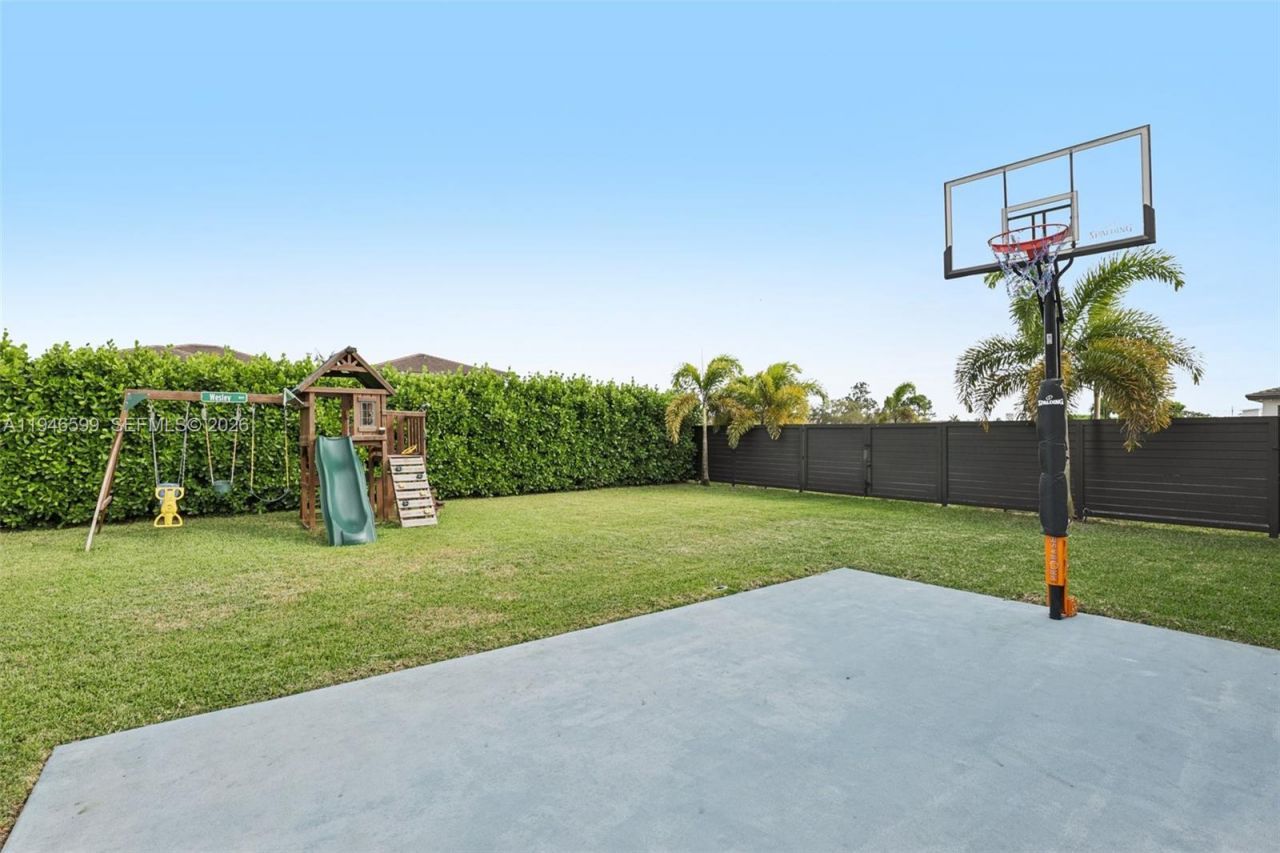 13203 SW 228th St, Miami, FL 33170 Photo