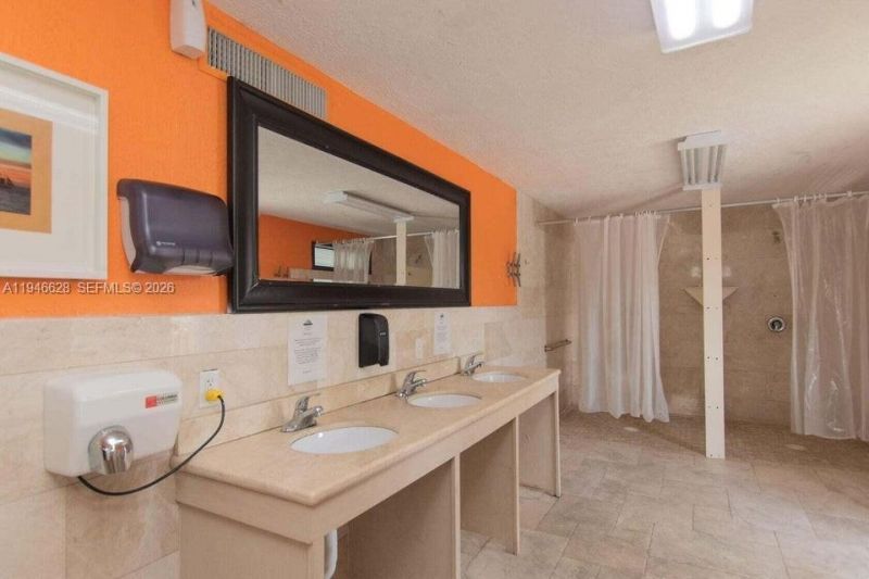 325 Calusa #9, Key Largo, FL 33037 Photo