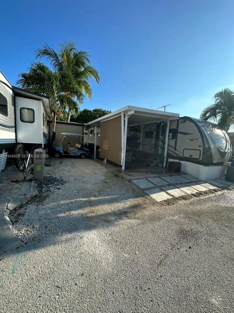325 Calusa #9, Key Largo, FL 33037 Photo