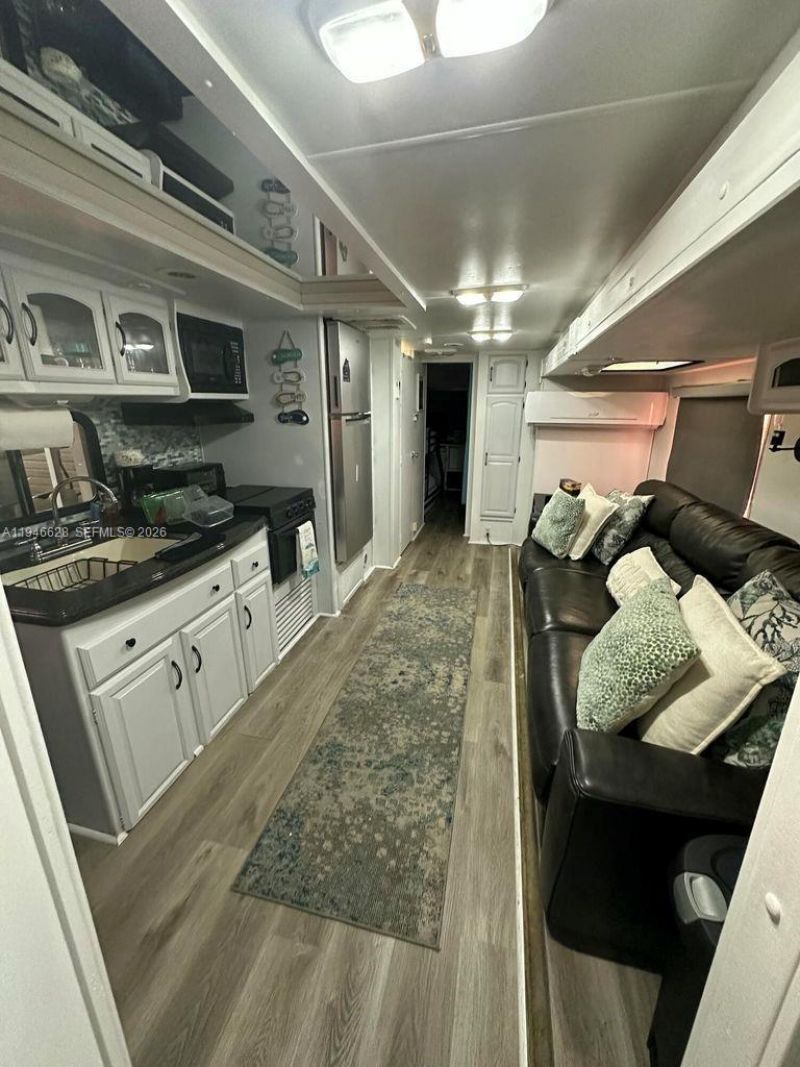 325 Calusa #9, Key Largo, FL 33037 Photo