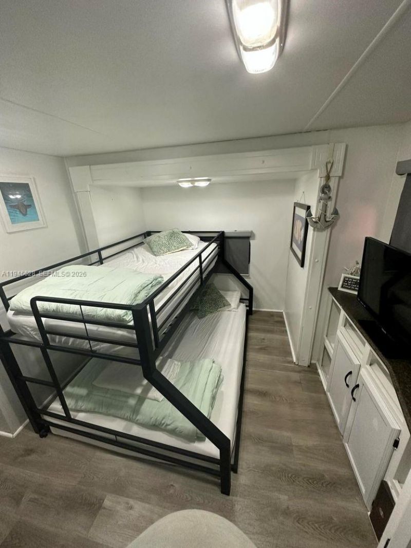 325 Calusa #9, Key Largo, FL 33037 Photo