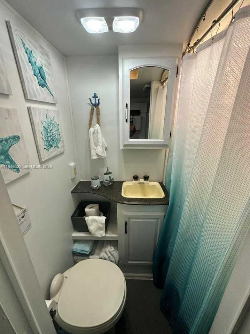 325 Calusa #9, Key Largo, FL 33037 Photo