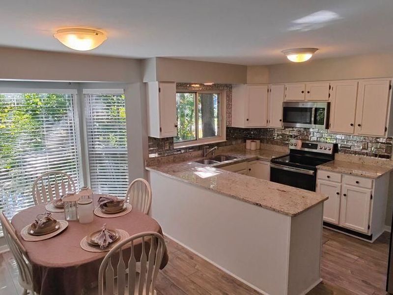 2084 Lakelyn Court, Crescent Springs, KY 41017 Photo 4