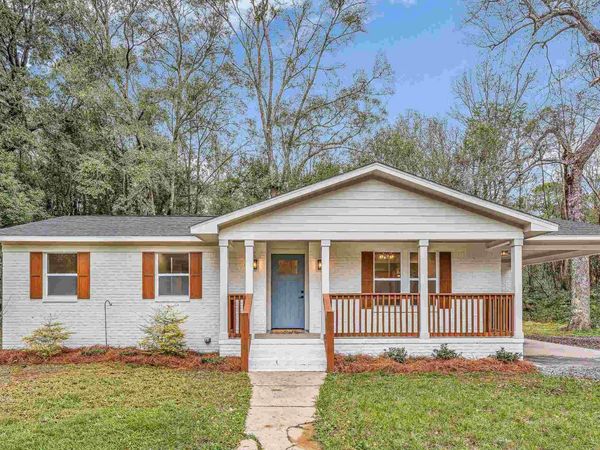 659 Nichols Avenue, Fairhope, AL 36532