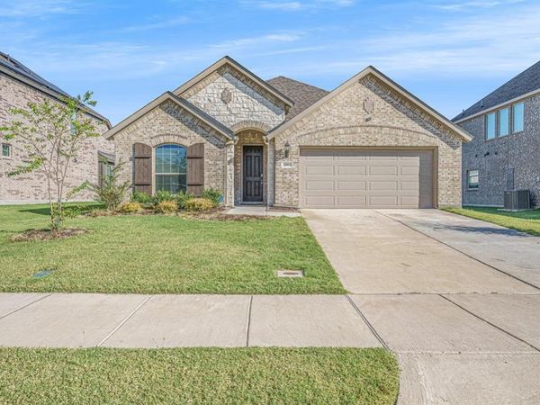 2805 Chestnut Lane, Melissa, TX 75454