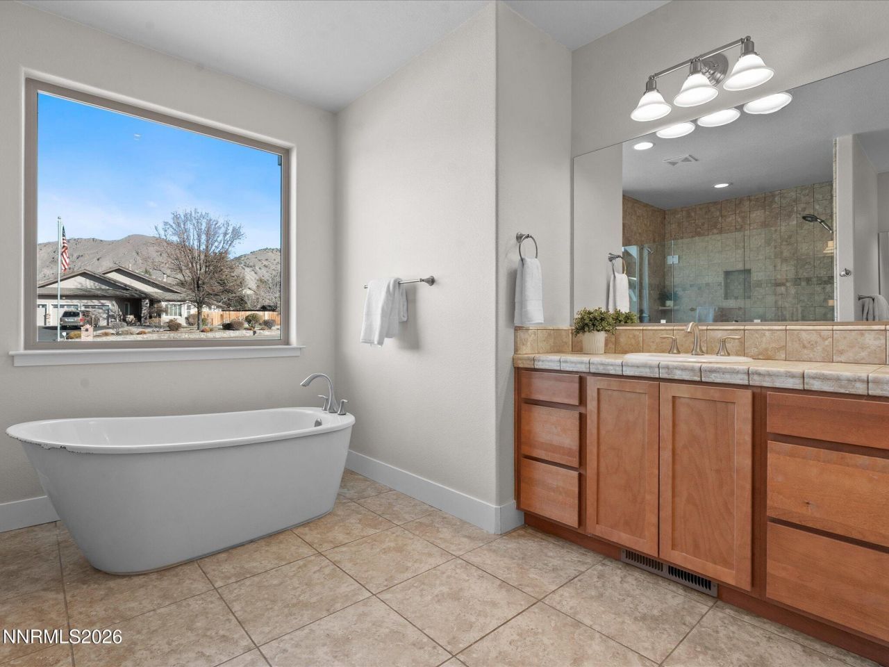 5585 E Hidden Valley Drive, Reno, NV 89502 Photo