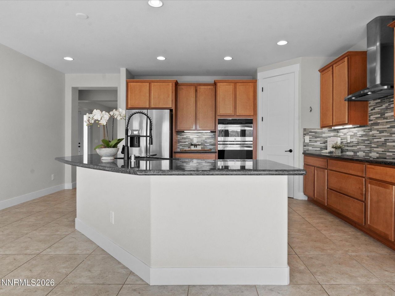 5585 E Hidden Valley Drive, Reno, NV 89502 Photo