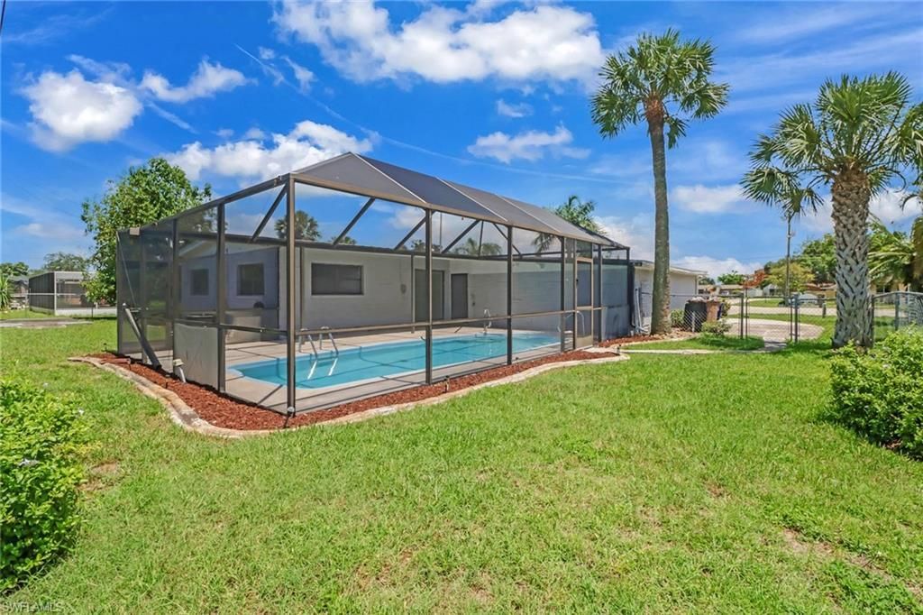 805 Leeland Heights Blvd E, Lehigh Acres, FL 33936 Photo