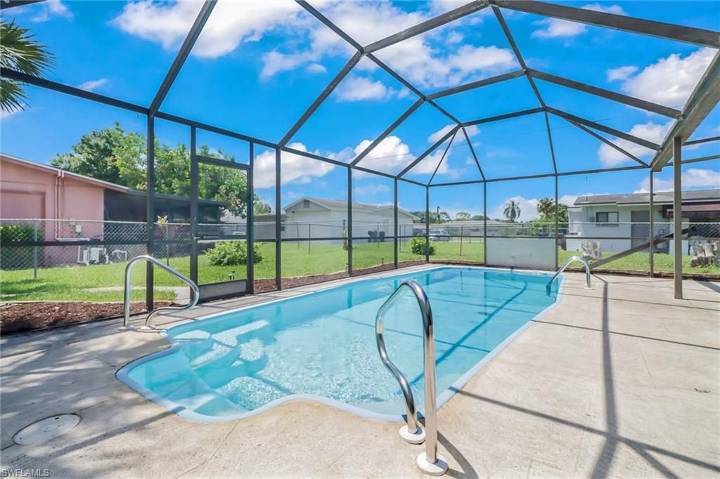 805 Leeland Heights Blvd E, Lehigh Acres, FL 33936 Photo