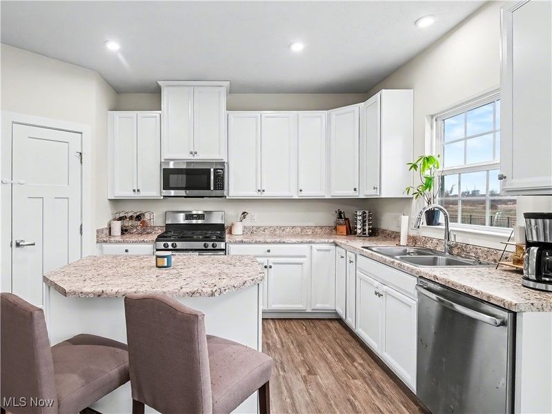 36312 Thornbury Street, North Ridgeville, OH 44039 Photo 26