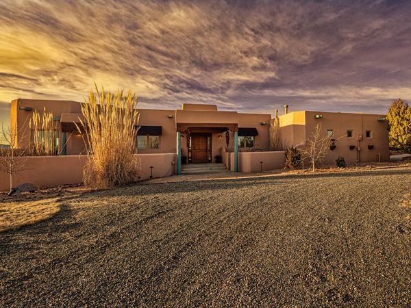 8 Camino De Rey Circle, Santa Fe, NM 87507