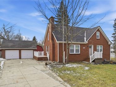 5407 Genesee Street, Lancaster, NY 14086