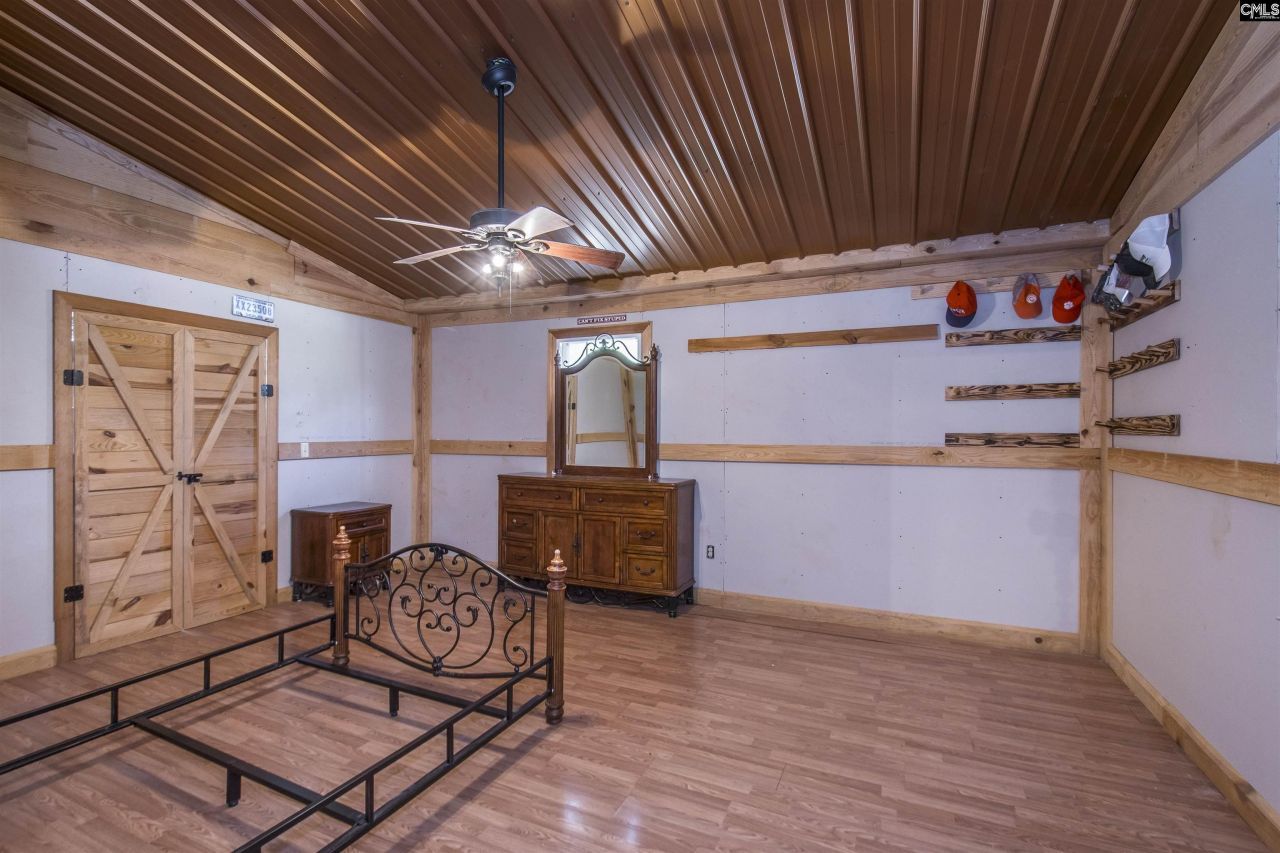 1280 St. Marks Road Photo 32