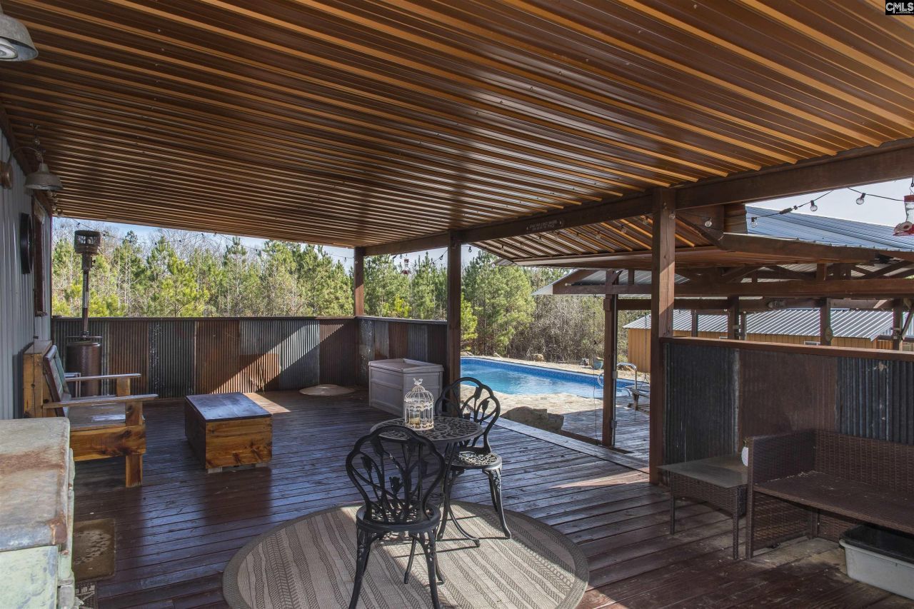 1280 St. Marks Road Photo 8