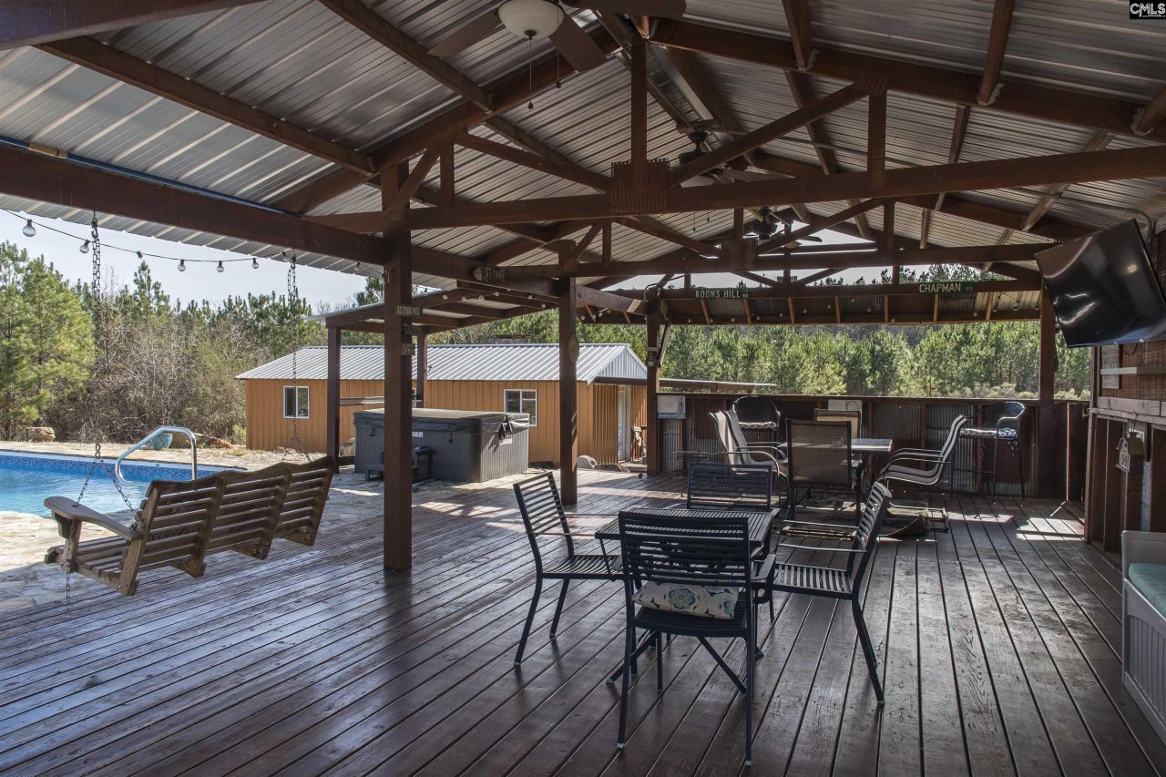 1280 St. Marks Road Photo 9