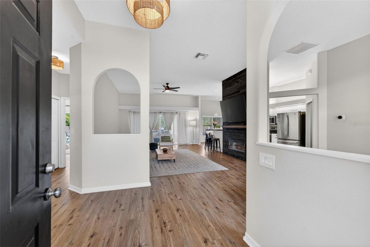 6325 35th Avenue Circle E, Palmetto, FL 34221 Photo