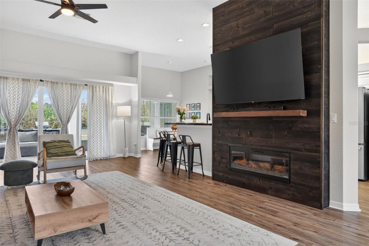 6325 35th Avenue Circle E, Palmetto, FL 34221 Photo