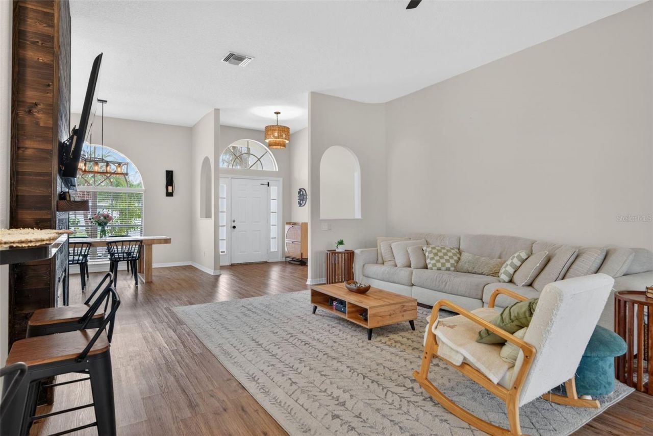 6325 35th Avenue Circle E, Palmetto, FL 34221 Photo