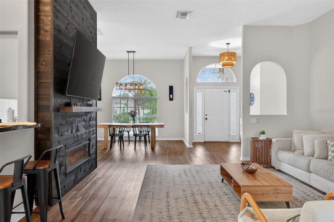 6325 35th Avenue Circle E, Palmetto, FL 34221 Photo