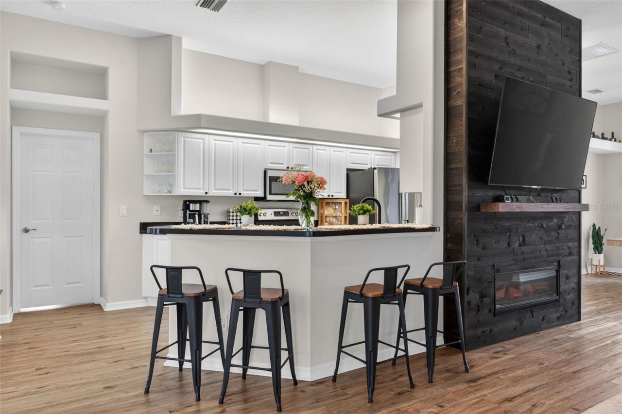 6325 35th Avenue Circle E, Palmetto, FL 34221 Photo