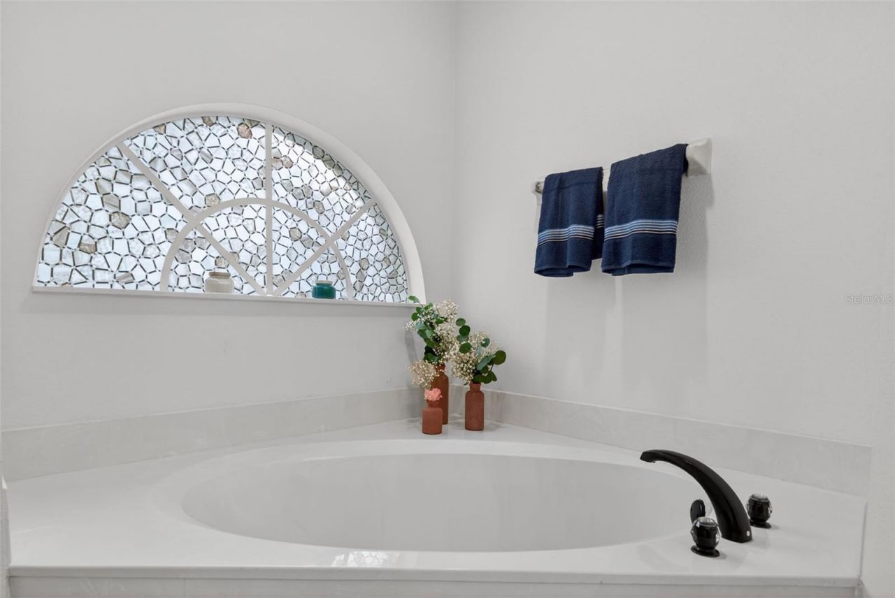 6325 35th Avenue Circle E, Palmetto, FL 34221 Photo