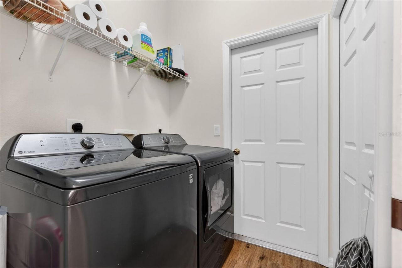 6325 35th Avenue Circle E, Palmetto, FL 34221 Photo