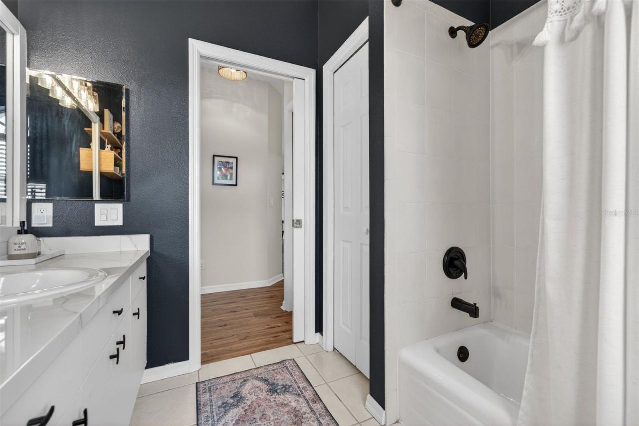 6325 35th Avenue Circle E, Palmetto, FL 34221 Photo