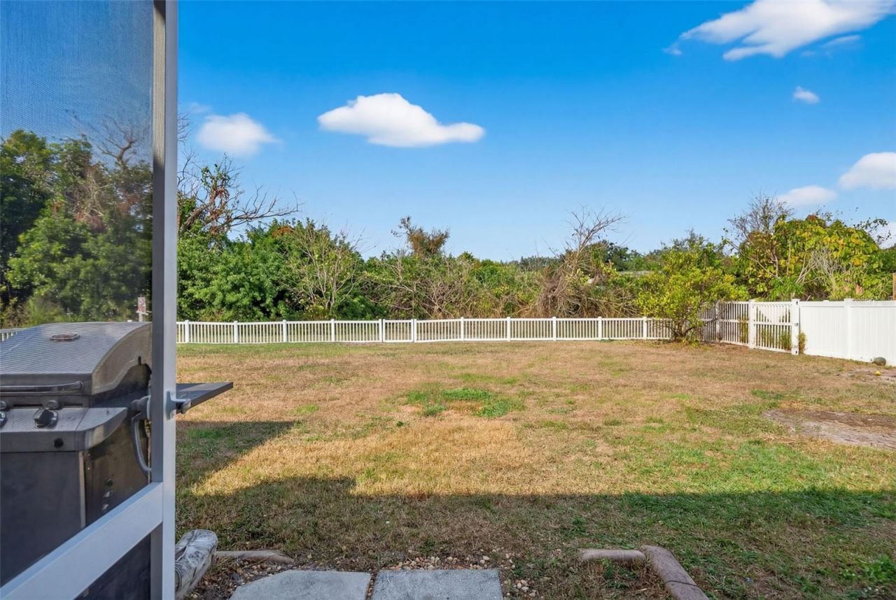 6325 35th Avenue Circle E, Palmetto, FL 34221 Photo