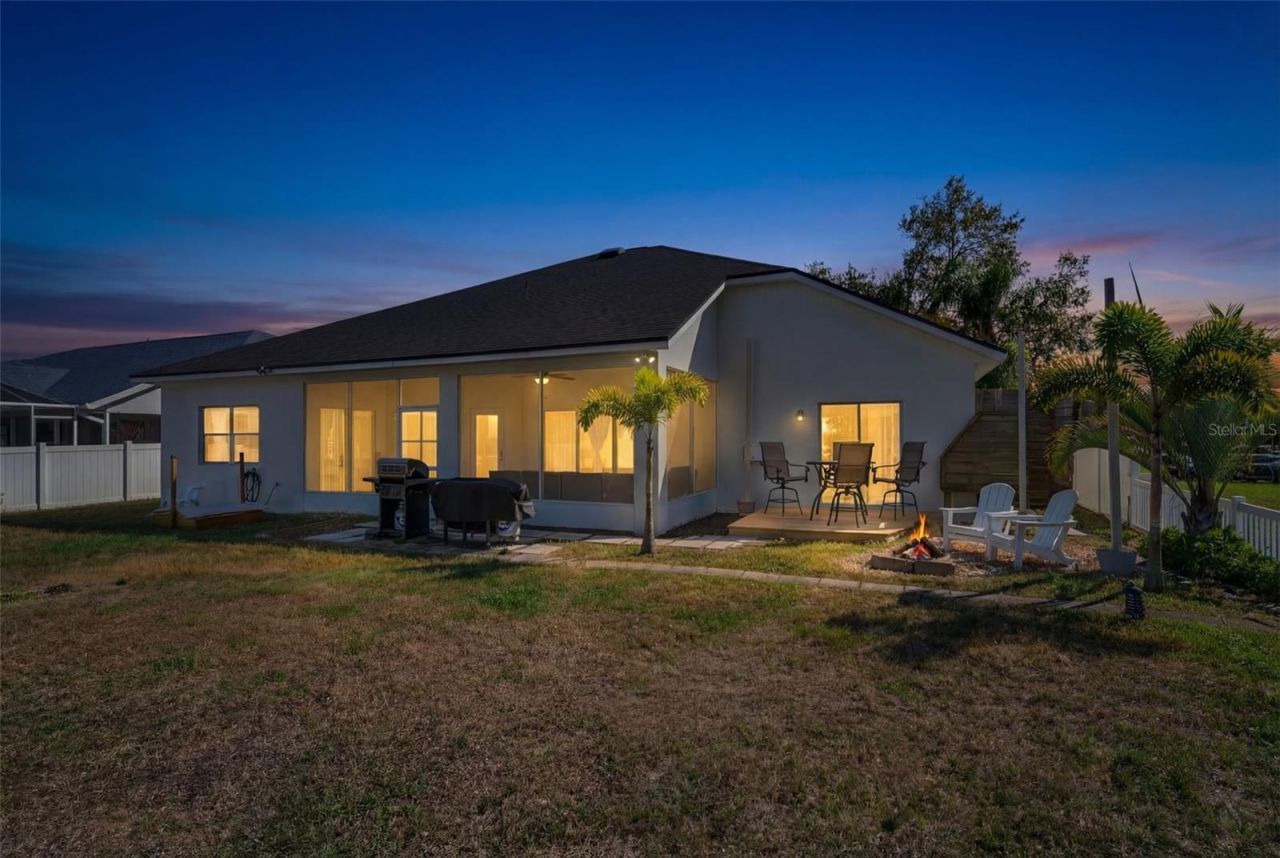 6325 35th Avenue Circle E, Palmetto, FL 34221 Photo