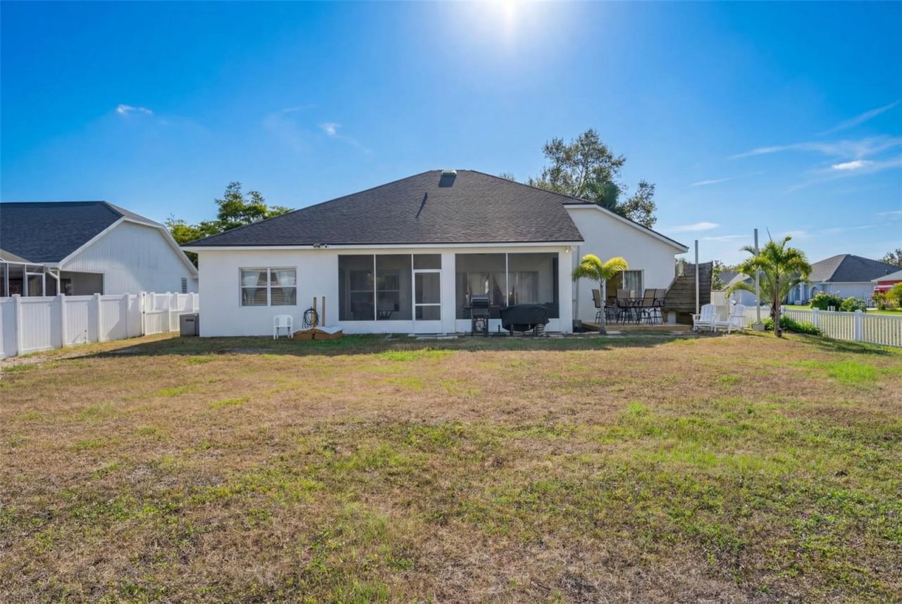 6325 35th Avenue Circle E, Palmetto, FL 34221 Photo