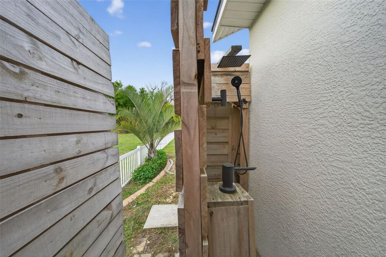 6325 35th Avenue Circle E, Palmetto, FL 34221 Photo