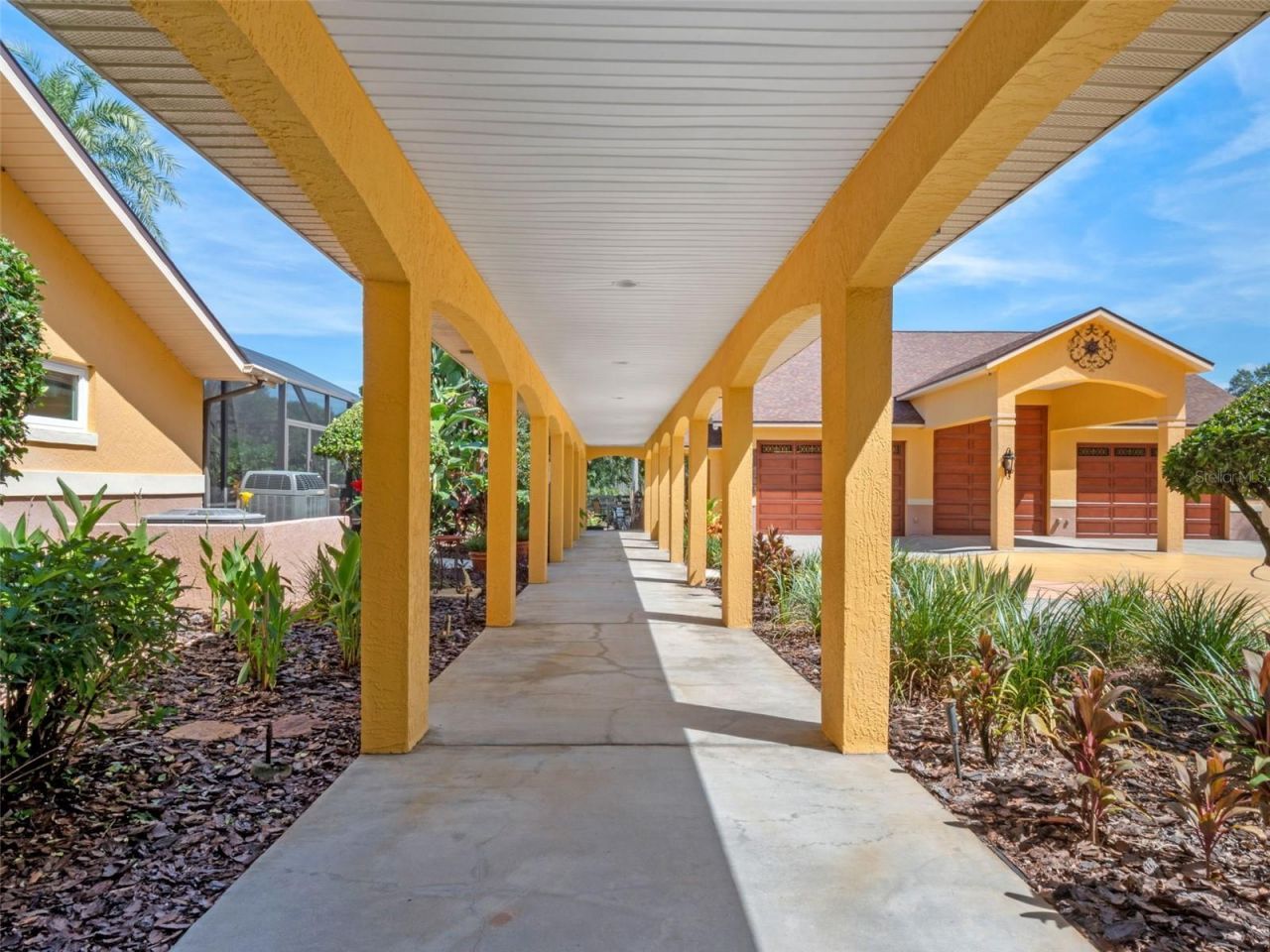 32133 Wolf Branch Lane, Sorrento, FL 32776 Photo