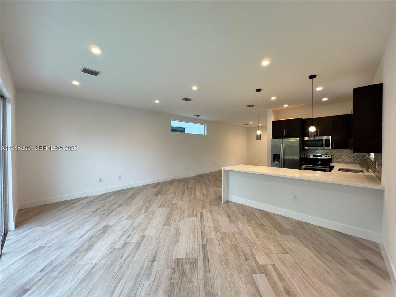 2933 SW 27th Ter, Miami, FL 33133 Photo