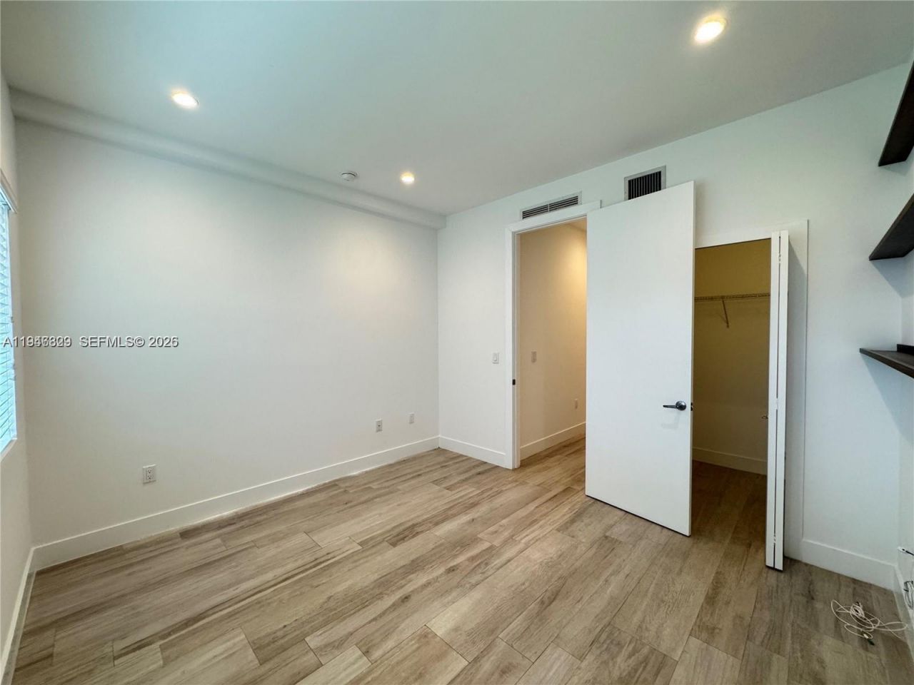 2933 SW 27th Ter, Miami, FL 33133 Photo