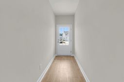 906 Dusk Drive photo 4