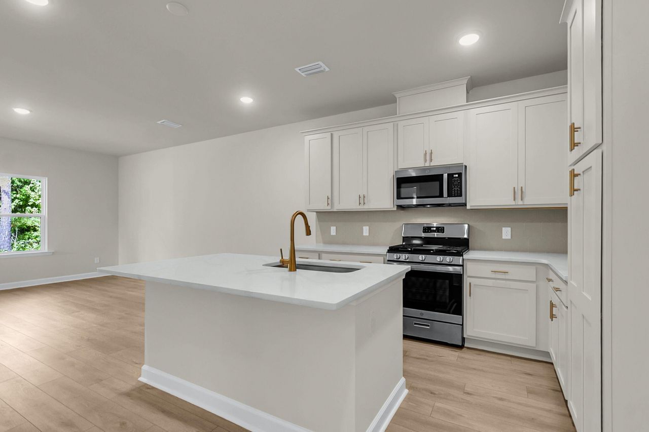 906 Dusk Drive Photo 6