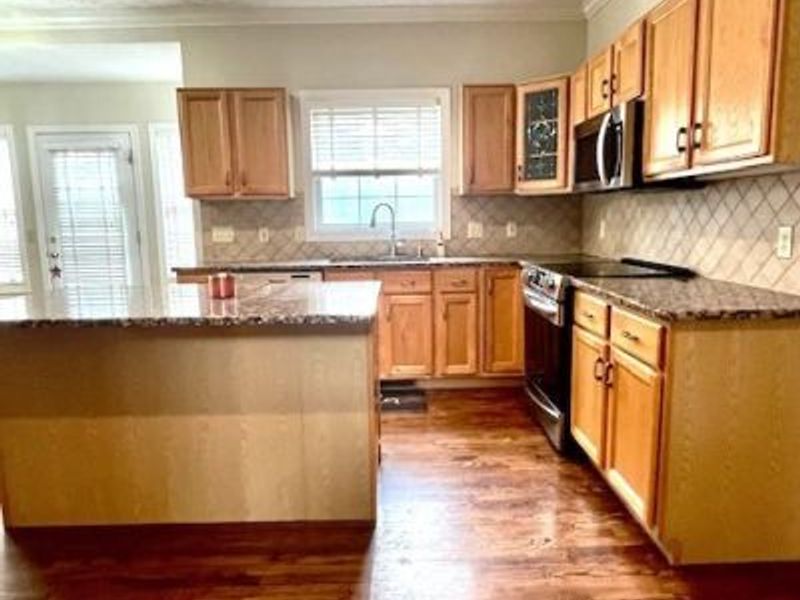 2858 Orchard Grove Court, Fairlawn, OH 44333 Photo 8