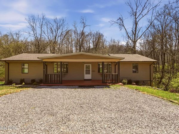 1516 Smallman Rd, Knoxville, TN 37920