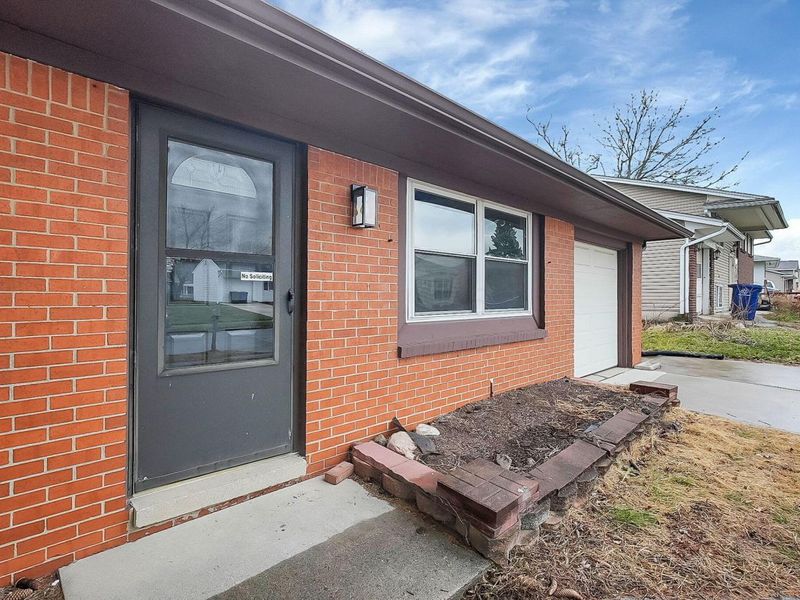 3118 Elmreeb Drive, Columbus, OH 43219 Photo 3