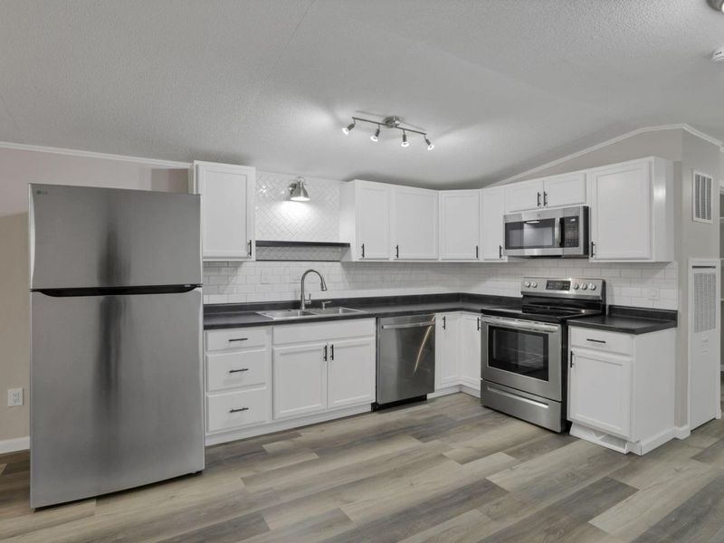 10610 St Rt 762, Unit 23 B, Lockbourne, OH 43137 Photo 8