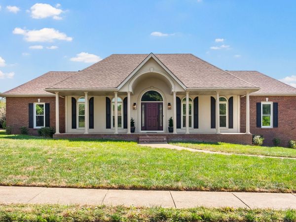 155 Archgate Ct, Clarksville, TN 37043