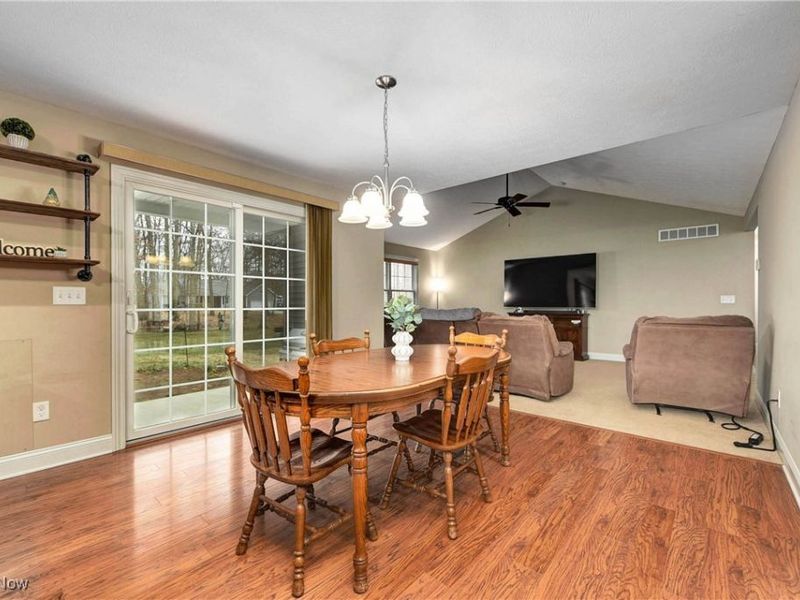 3654 Elizabeth Drive, Vermilion, OH 44089 Photo 12