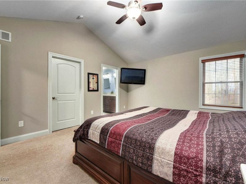 3654 Elizabeth Drive, Vermilion, OH 44089 Photo 20