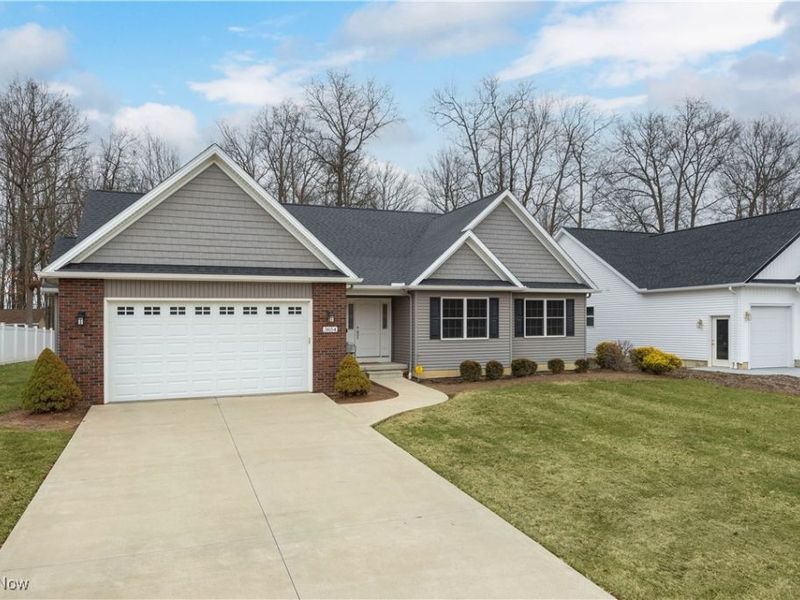3654 Elizabeth Drive, Vermilion, OH 44089 Photo 3