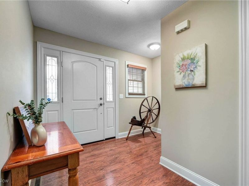 3654 Elizabeth Drive, Vermilion, OH 44089 Photo 5