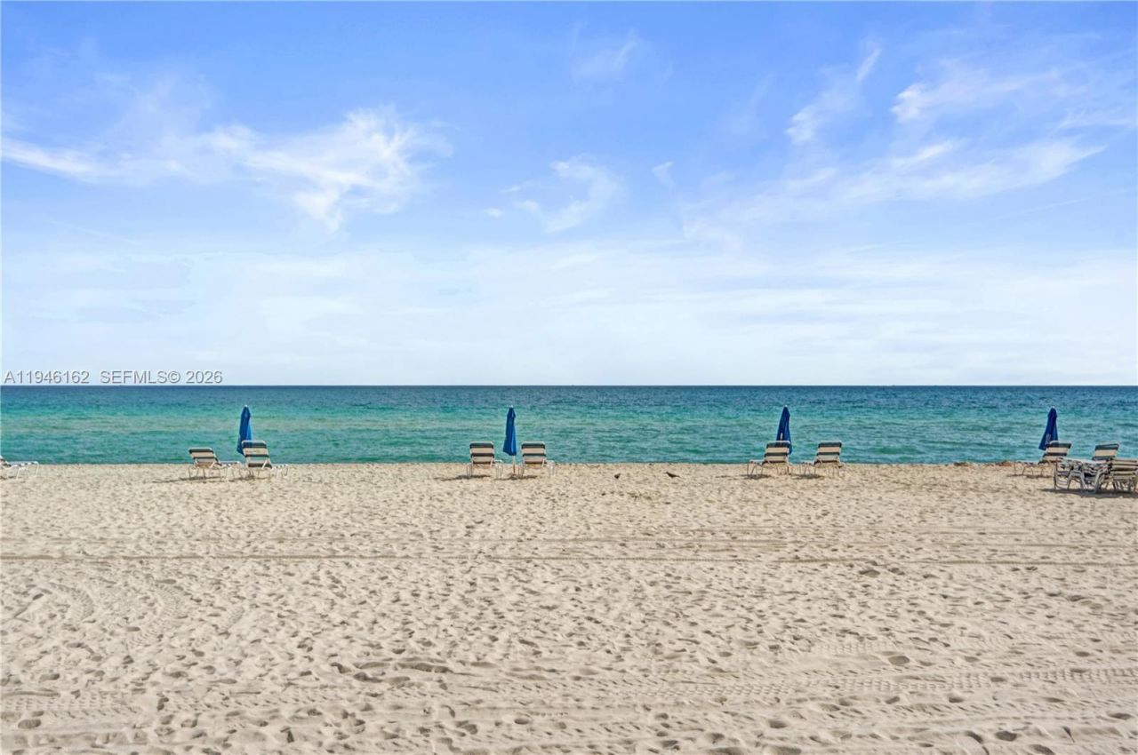 5555 Collins Ave, Unit 14L, Miami Beach, FL 33140 Photo