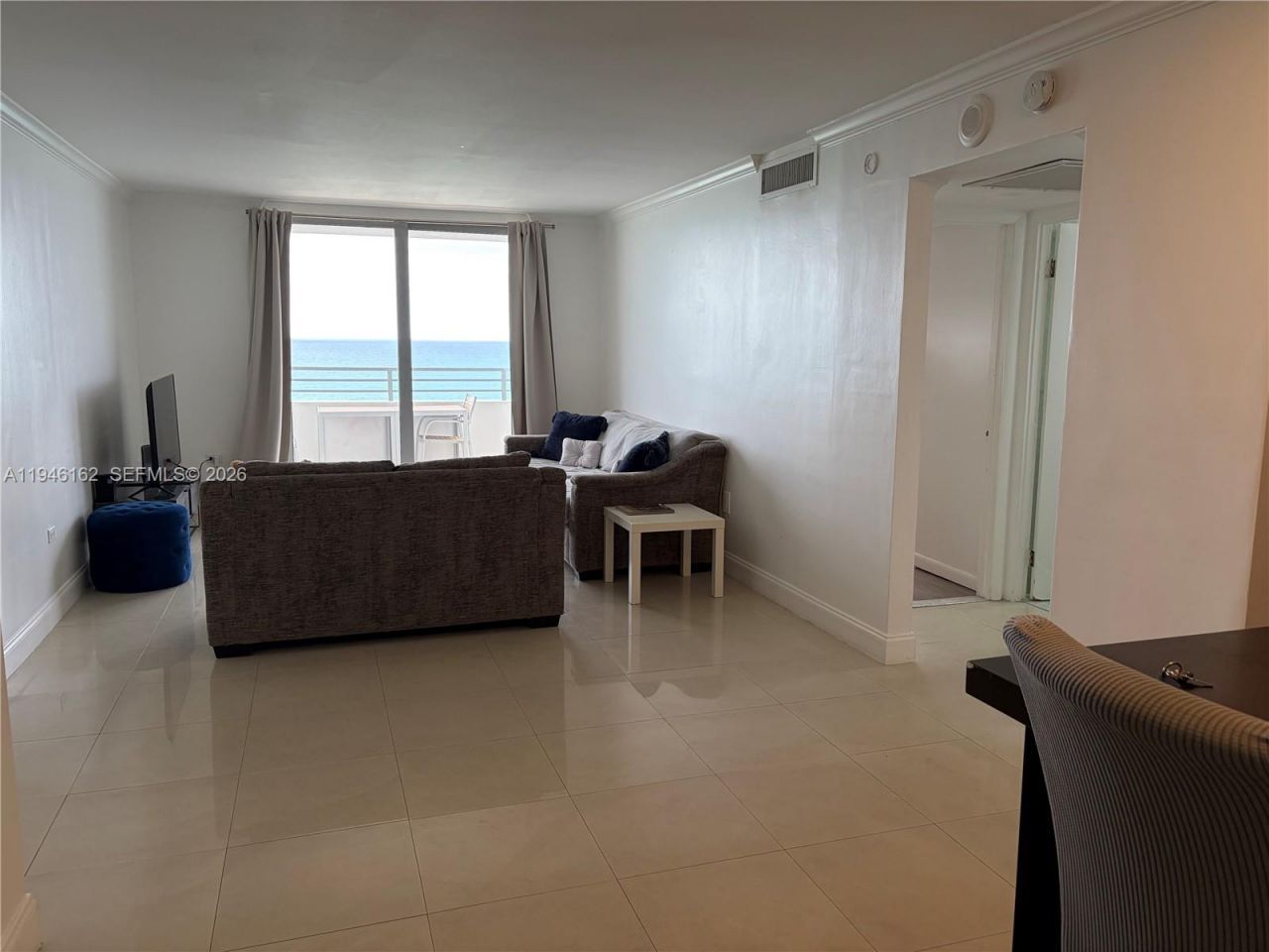 5555 Collins Ave, Unit 14L, Miami Beach, FL 33140 Photo