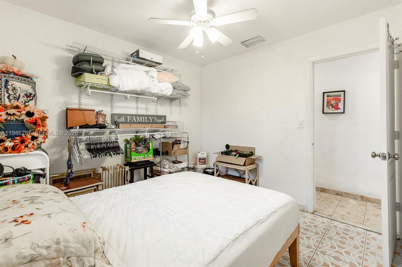 1243 W 78th St, Hialeah, FL 33014 Photo