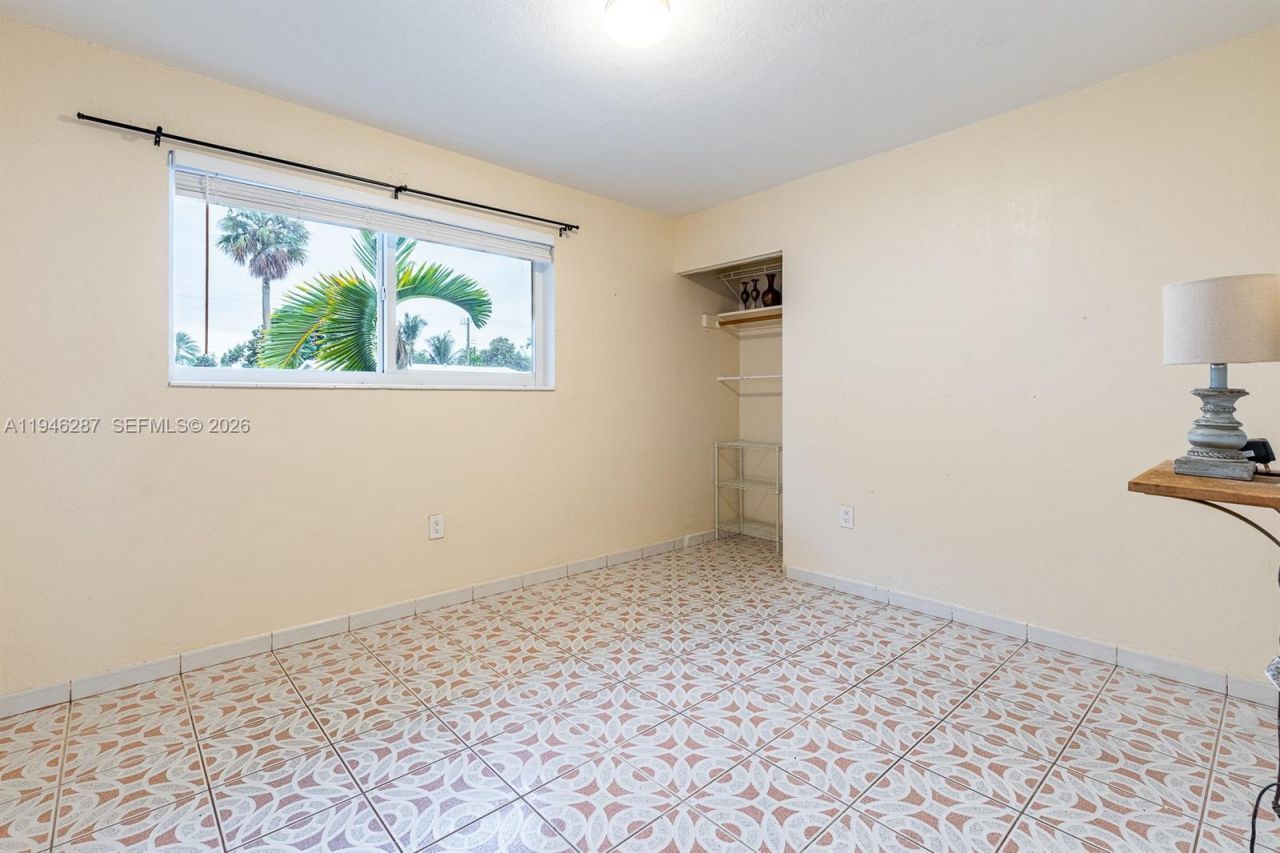 1243 W 78th St, Hialeah, FL 33014 Photo