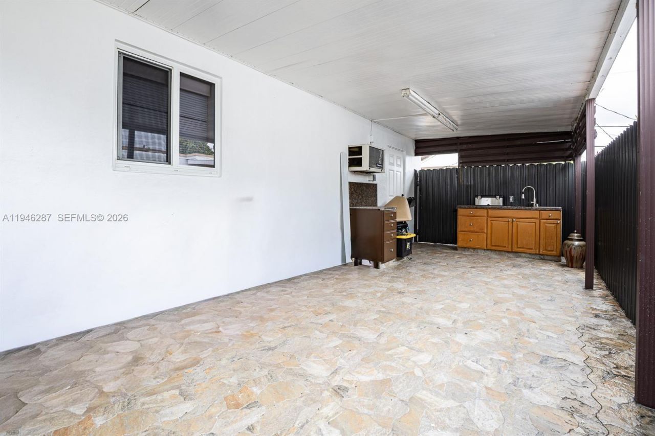 1243 W 78th St, Hialeah, FL 33014 Photo